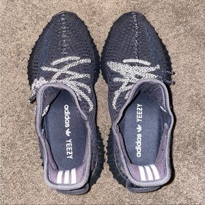 Yeezy 350s women’s 6.5 mens 5.5 Worn once